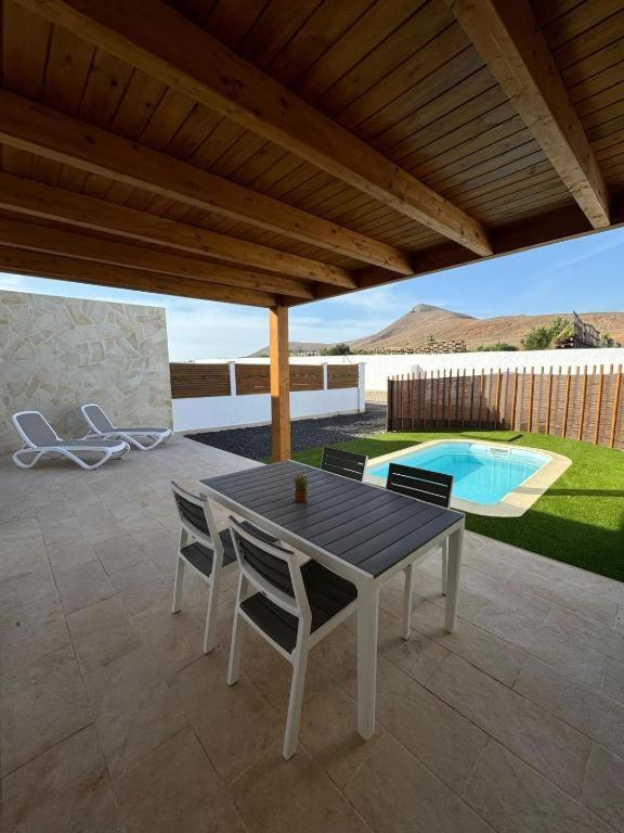 Villas Mirafonso- Piscina Privada A 10 Min De La Ciudad بويرتو ديل روزاريو المظهر الخارجي الصورة